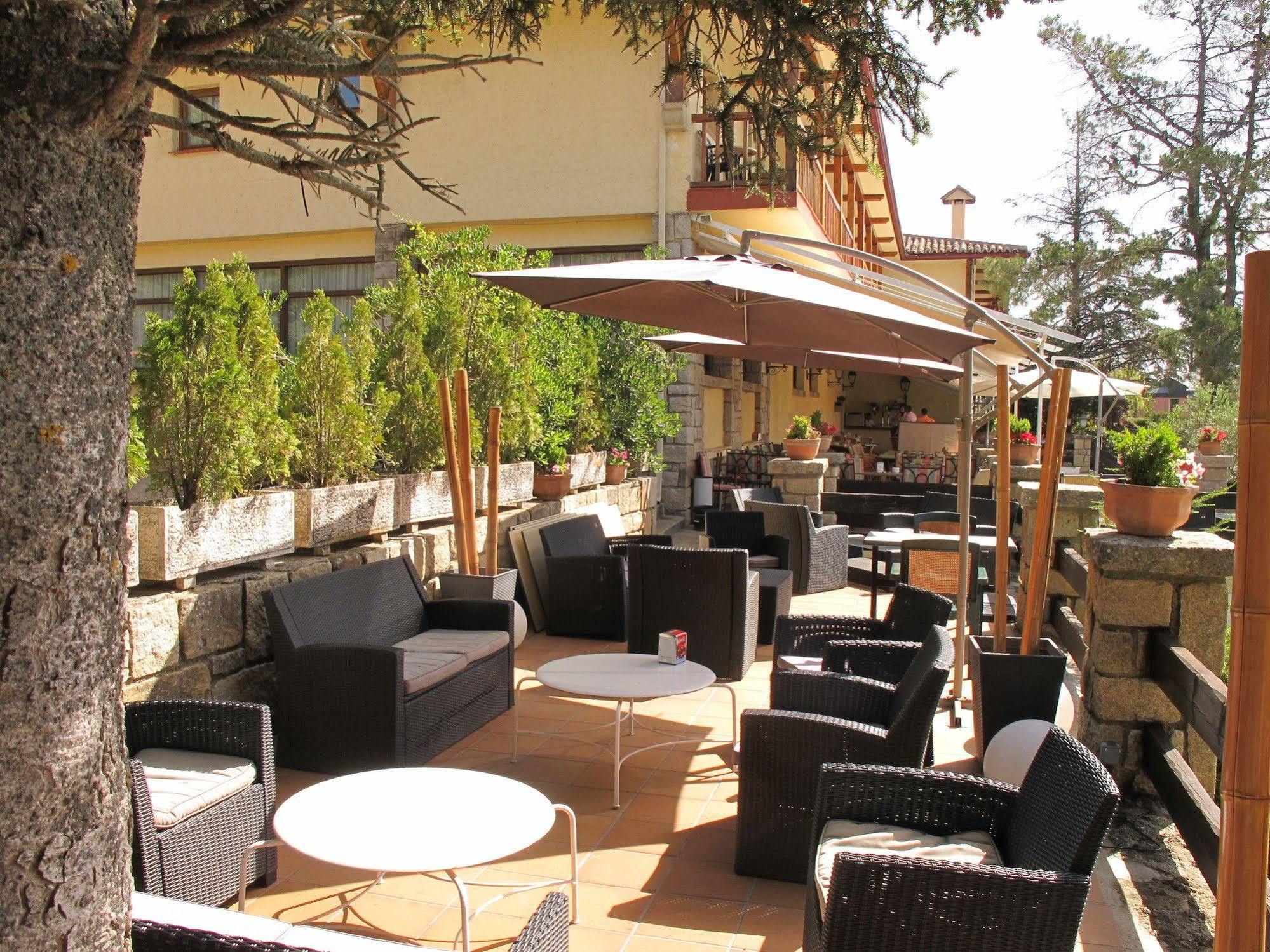 Hotel Rural Spa & Wellness Hacienda Los Robles 나바쎄라다 외부 사진